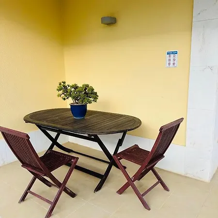 Villa Colorful Holiday-a House With Swimming Pool Alcabideche
